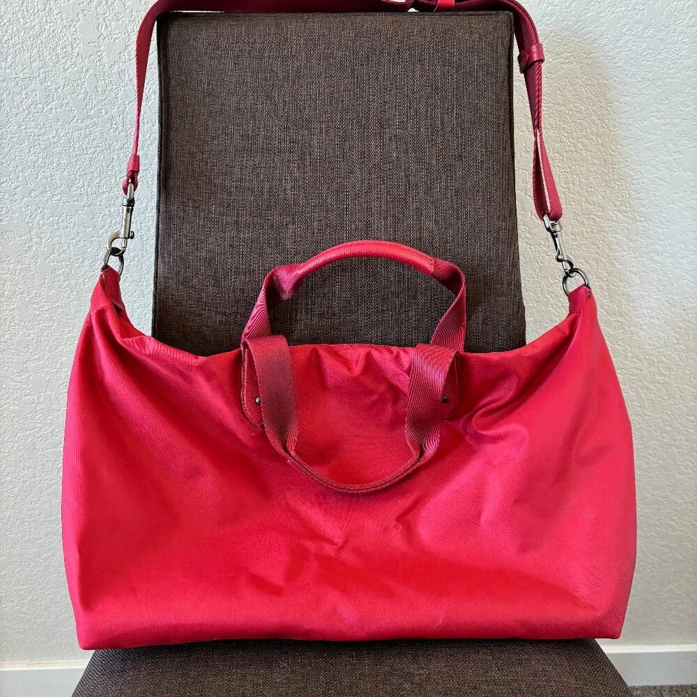 Coach duffel bag in gorgeous red, like new. - Picture 2 of 11